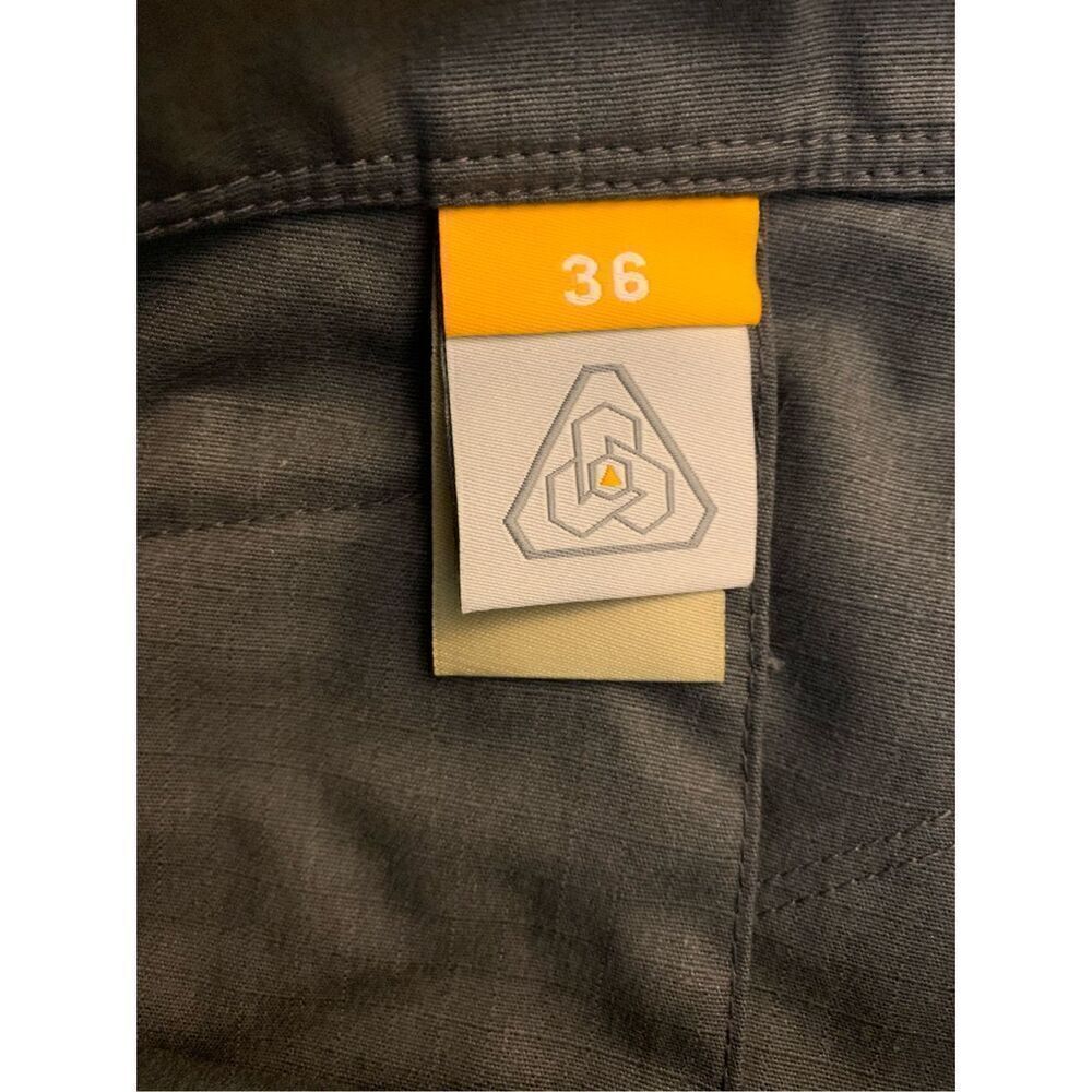 Prometheus Design Werx shorts grey hiking outdoors men's size 36 NEW WITH TAGS - Picture 5 of 6